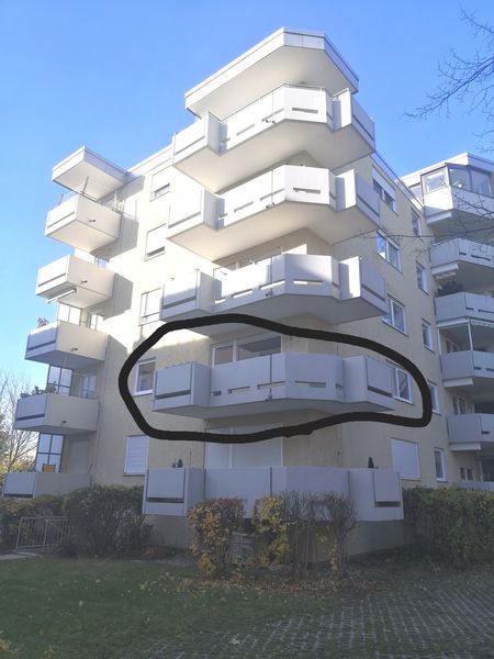 2-Zimmer-Wohnung mit Balkon im inneren Westen von privat